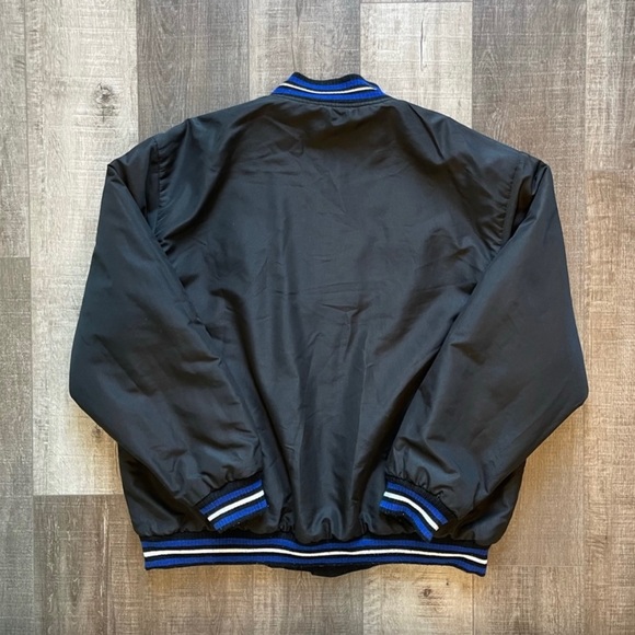 Toronto Blue Jays Vintage Bomber Jacket - Picture 5 of 7